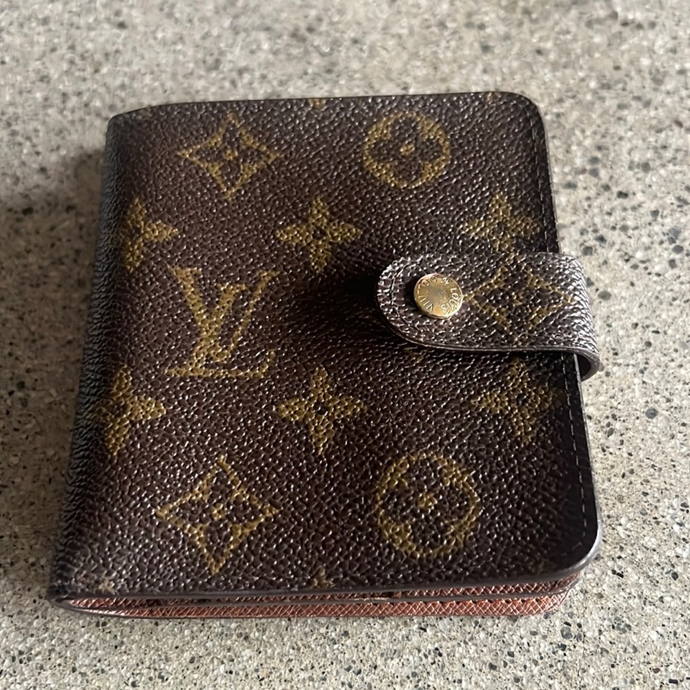 Louis Vuitton small wallet
